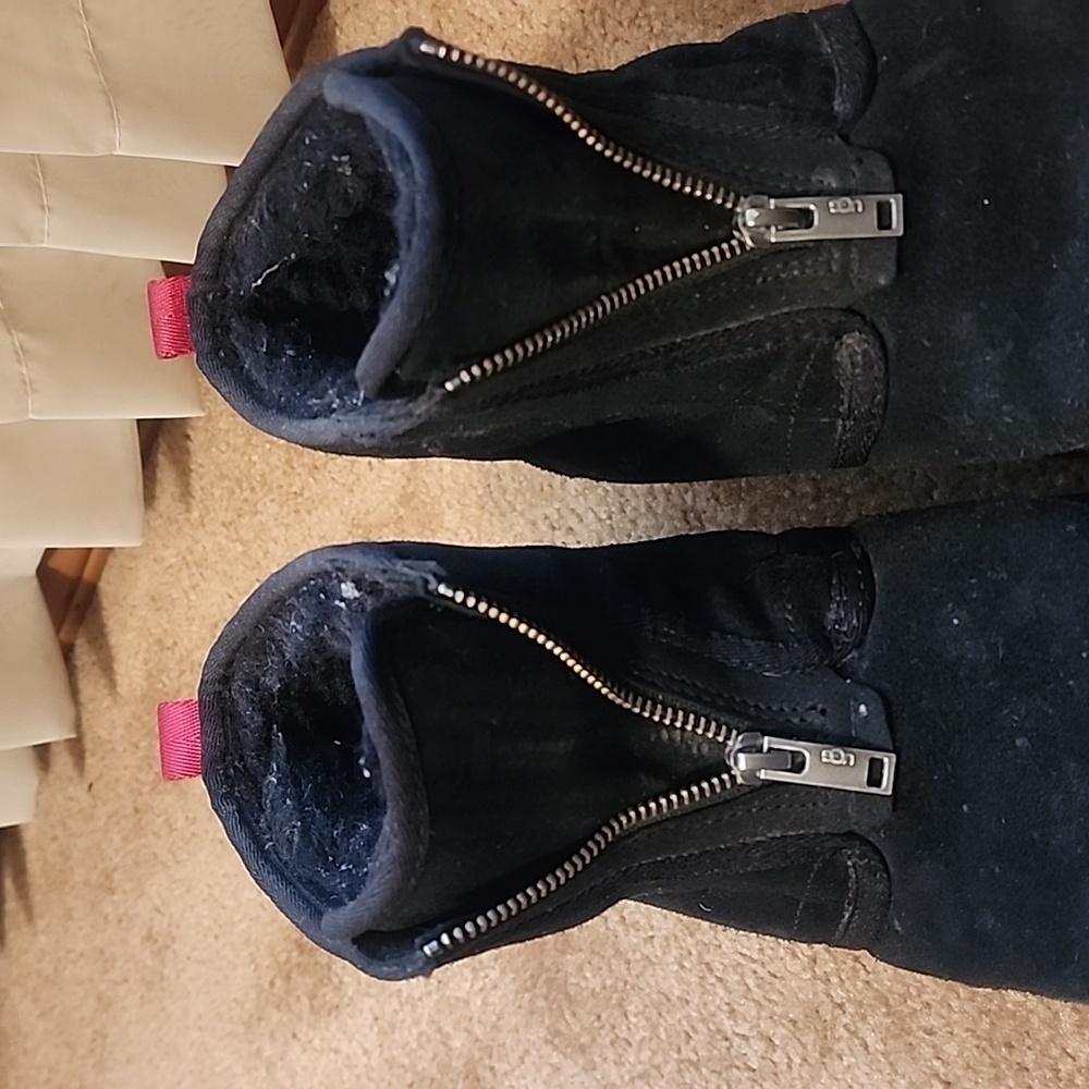 UGG Black Winter Boots with Red Accents - Picture 5 of 13